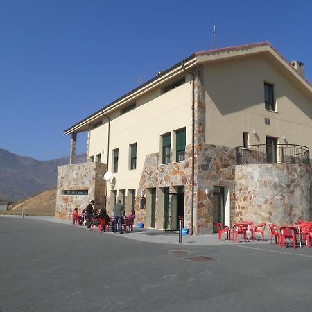 Mirador Del Angliru Hostel Riosa Buitenkant foto